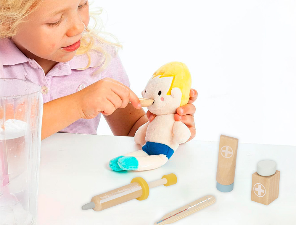 JUEGO INFANTIL IMAGINOVO MADERA MALETIN DE MEDICO +3 AÑOS 11 PIEZAS 24,5X18X10CM